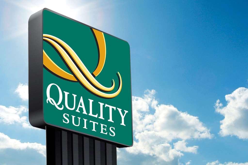 Quality Suites Amore Christchurch Exteriér fotografie